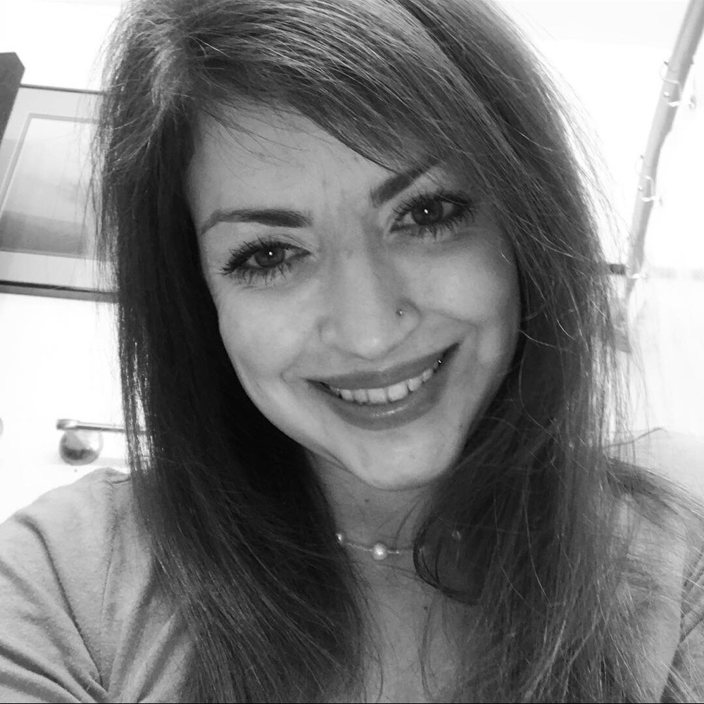 Meet your Posher, Angela